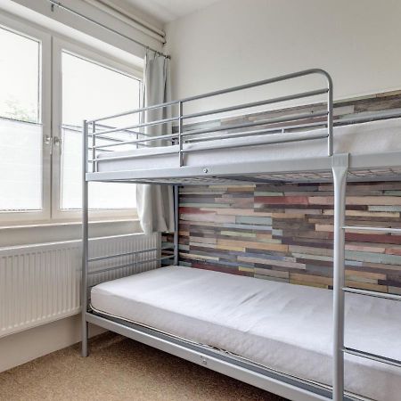 Cosy Holiday Home With Terrace In Винтерберг Екстериор снимка
