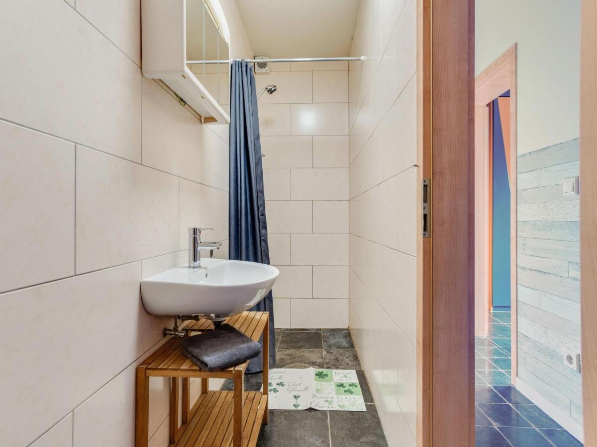 Cosy Holiday Home With Terrace In Винтерберг Екстериор снимка