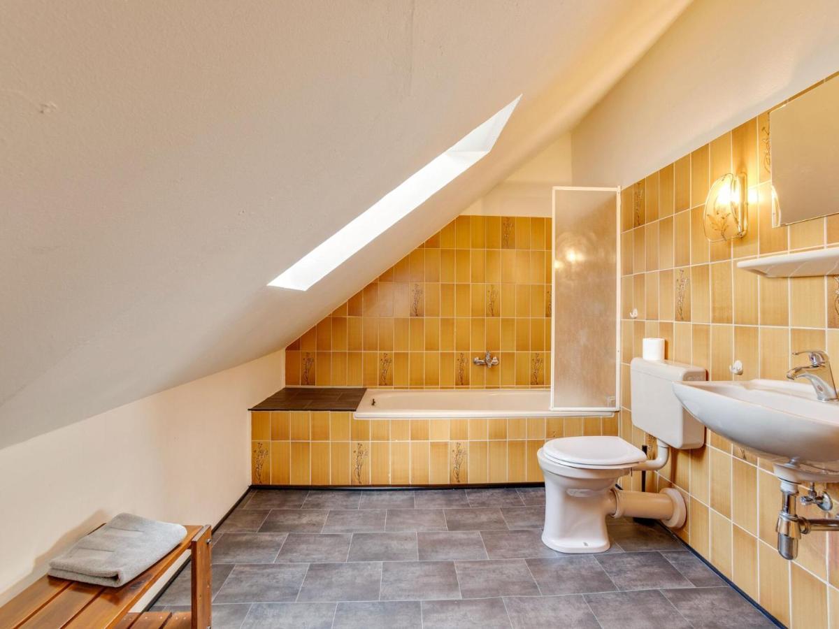 Cosy Holiday Home With Terrace In Винтерберг Екстериор снимка