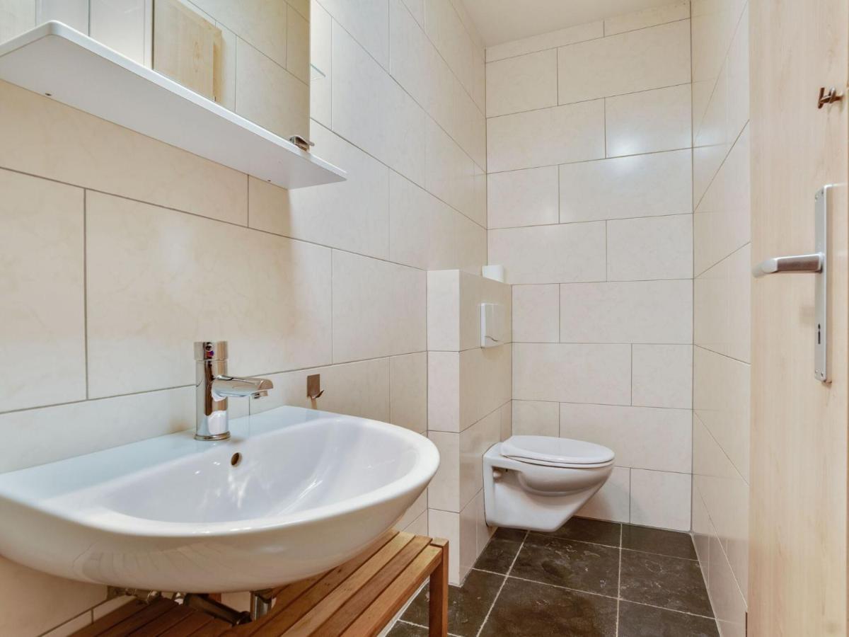 Cosy Holiday Home With Terrace In Винтерберг Екстериор снимка